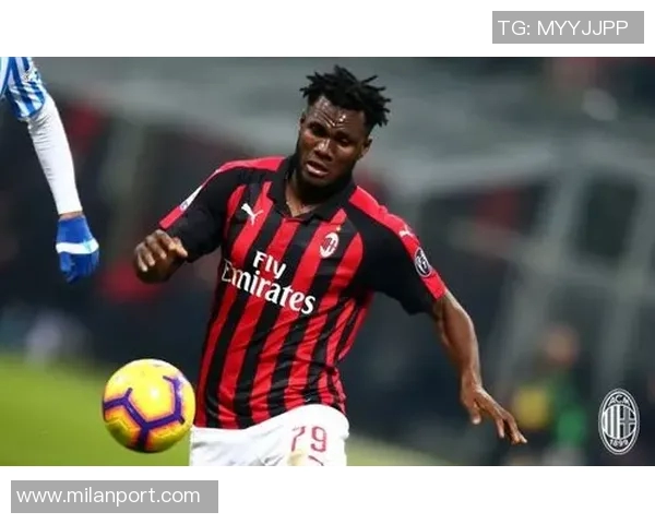 阿德巴约称赞约维奇精神状态出色期待为他赢得胜利